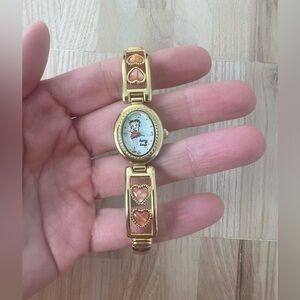 Vintage 2002 Valdawn Betty Boop gold tone hearts bracelet watch NEW BATTERY